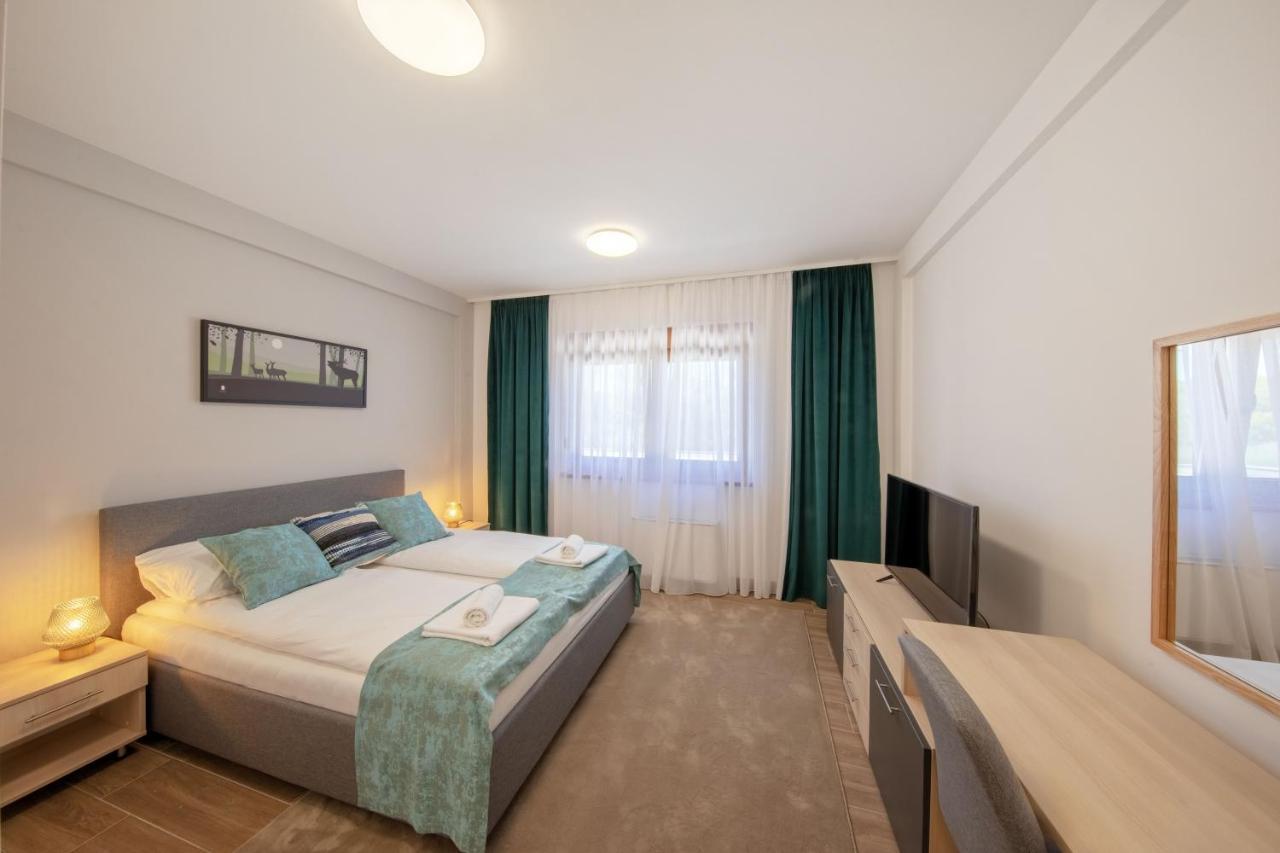 Auberge de jeunesse Otocki Virovi à Otok  Extérieur photo